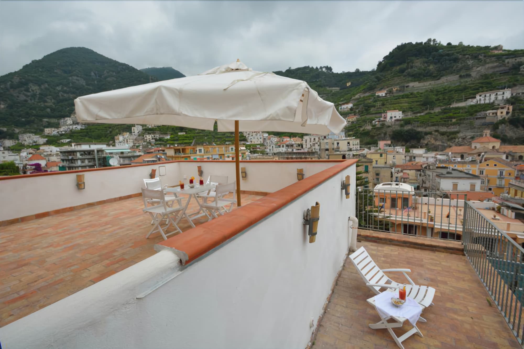 Torre Paradiso Minori Exterior photo